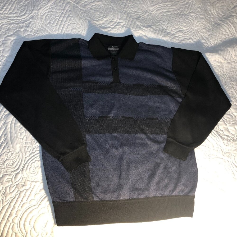 Chereskin Mens Sweater XXL Black and Blue Blocked Pattern on Front of Sweater